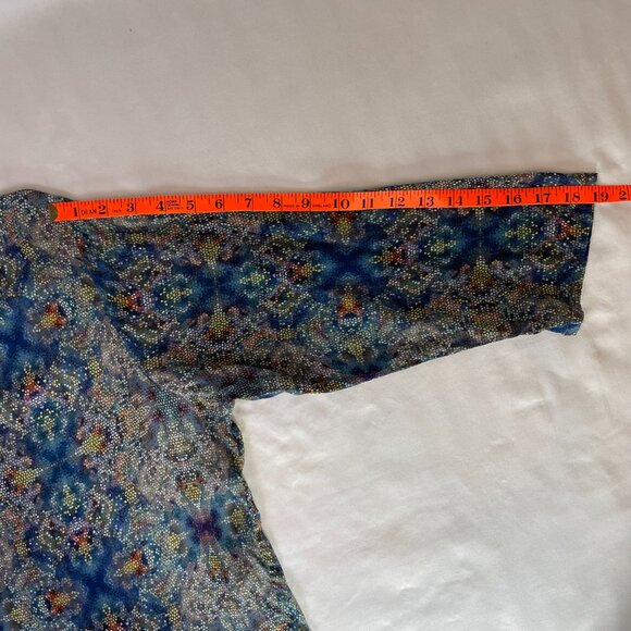 APNY Silky Tunic Size L 3/4 Sleeves V Neck Blue Abstract Snakeskin Print - Picture 6 of 10